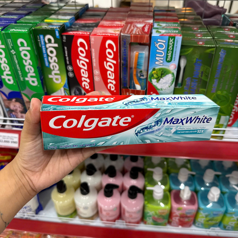 Kem Đánh Răng Colgate MaxWhite Hương Bạc Hà Pha Lê 170g
