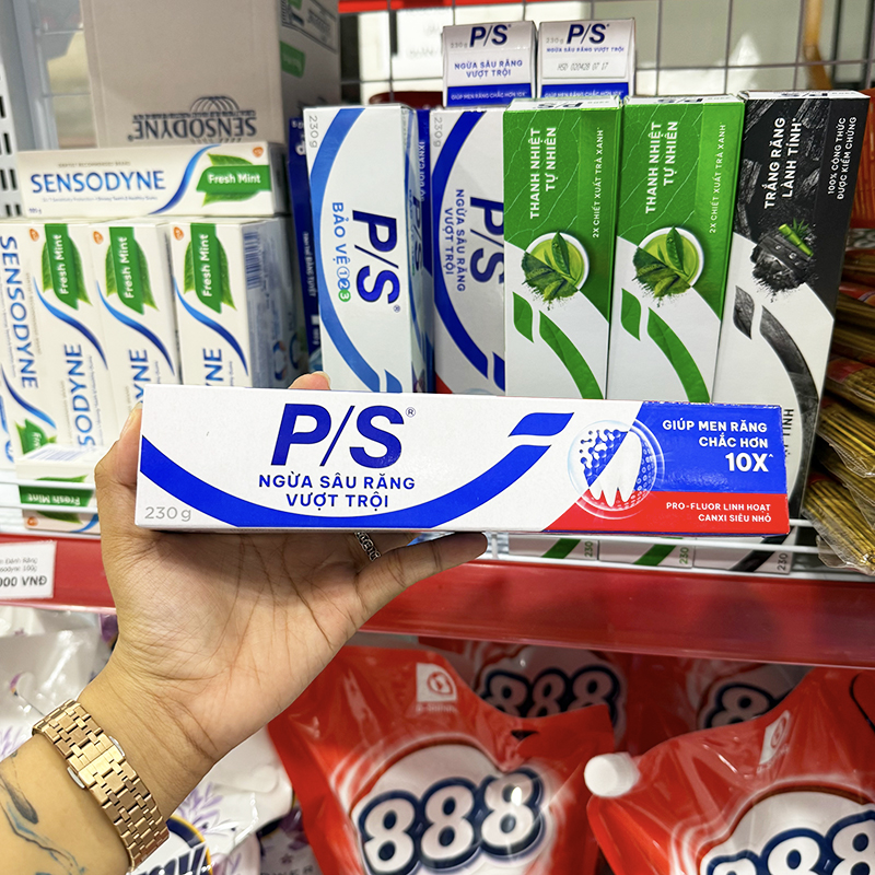 Mặt trước sản phẩm với dung tích 230g và thông tin nổi bật 10X