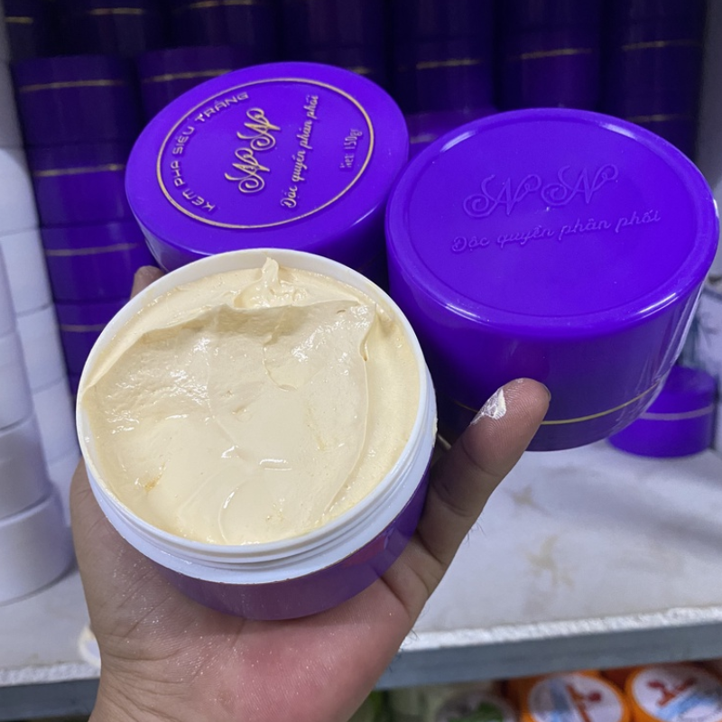 Kem Body Nữ Nữ Dưỡng Sáng Da Toàn Thân 150g