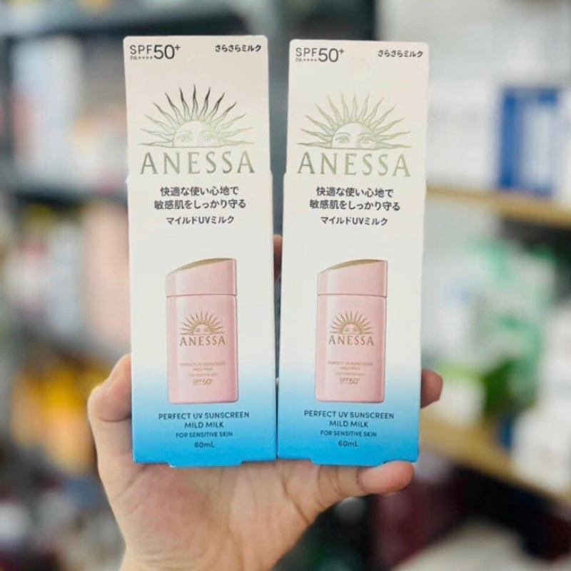 Kem Chống Nắng Anessa Perfect UV Sunscreen Mild Milk SPF50+/PA++++ 60ml Cho Da Nhạy Cảm & Da Trẻ Em