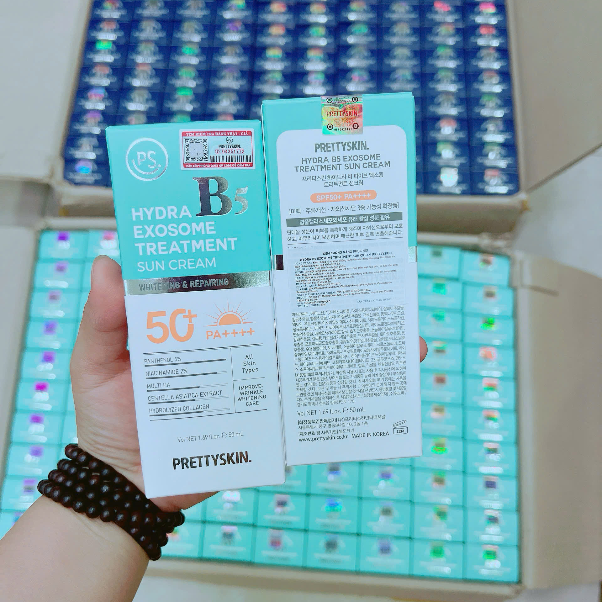 Kem Chống Nắng PrettySkin Hydra B5 Exosome Treatment Sun Cream 50ml Màu Xanh Ngọc