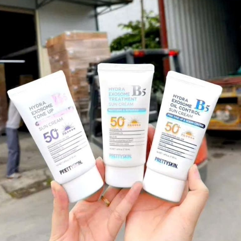 Kem Chống Nắng Pretty Skin Hydra B5 Exosome Tone Up Sun Cream 50ml Màu Tím