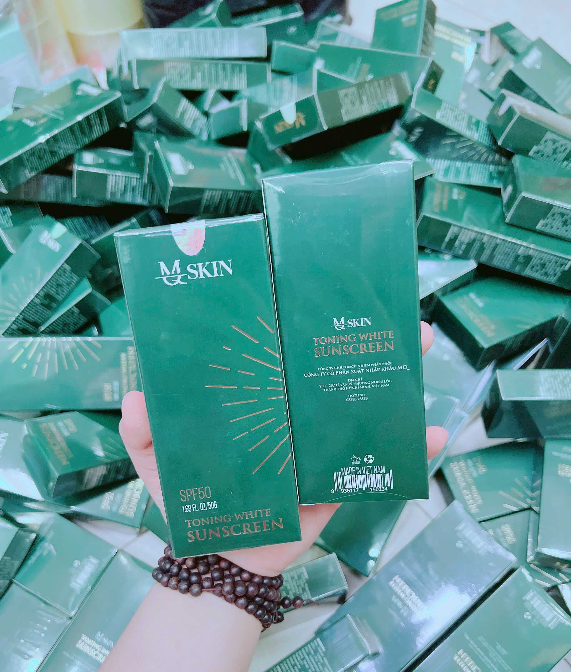Kem Chống Nắng MQ Skin SPF50+ PA+++ UV Protection Sunblock