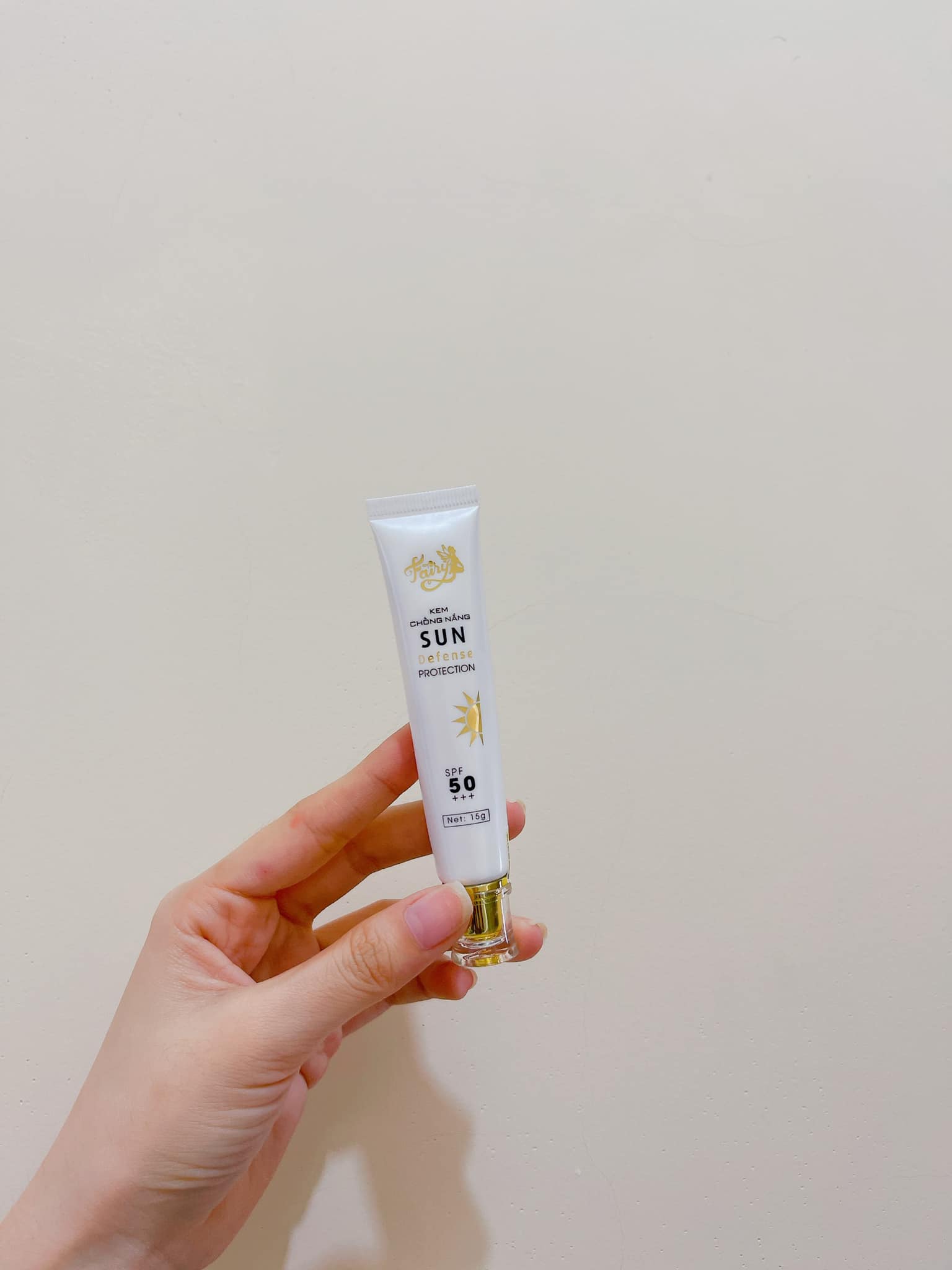 Kem Chống Nắng Fairy Cosmetics Size Mini Sun Defense Protection SPF 50+++ 15g
