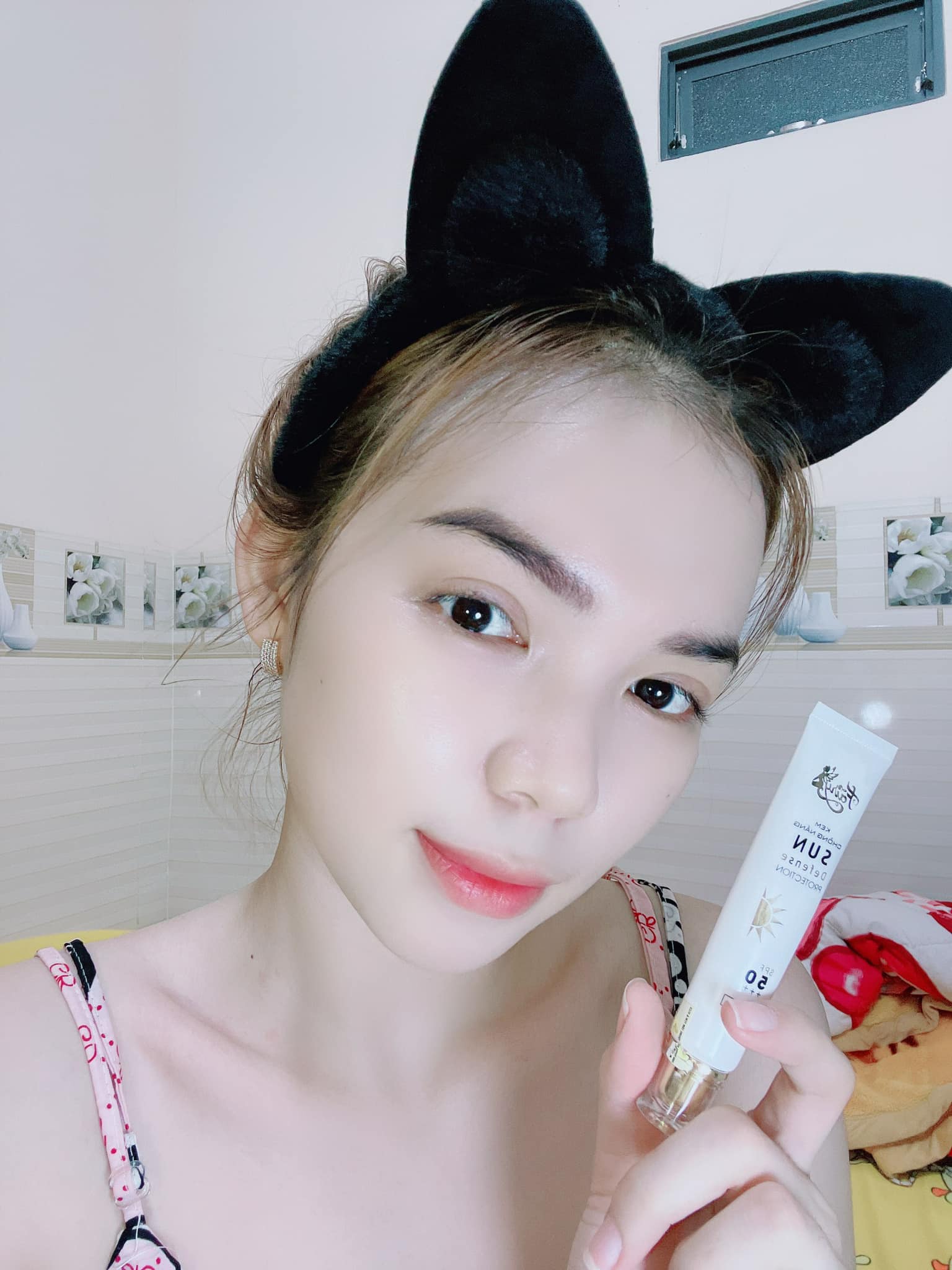 Kem Chống Nắng Fairy Cosmetics Size Mini Sun Defense Protection SPF 50+++ 15g
