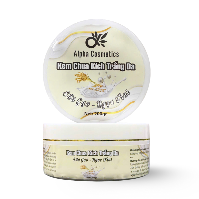 Kem dưỡng body dạng hũ thấp, nắp trắng và thân hũ đồng bộ