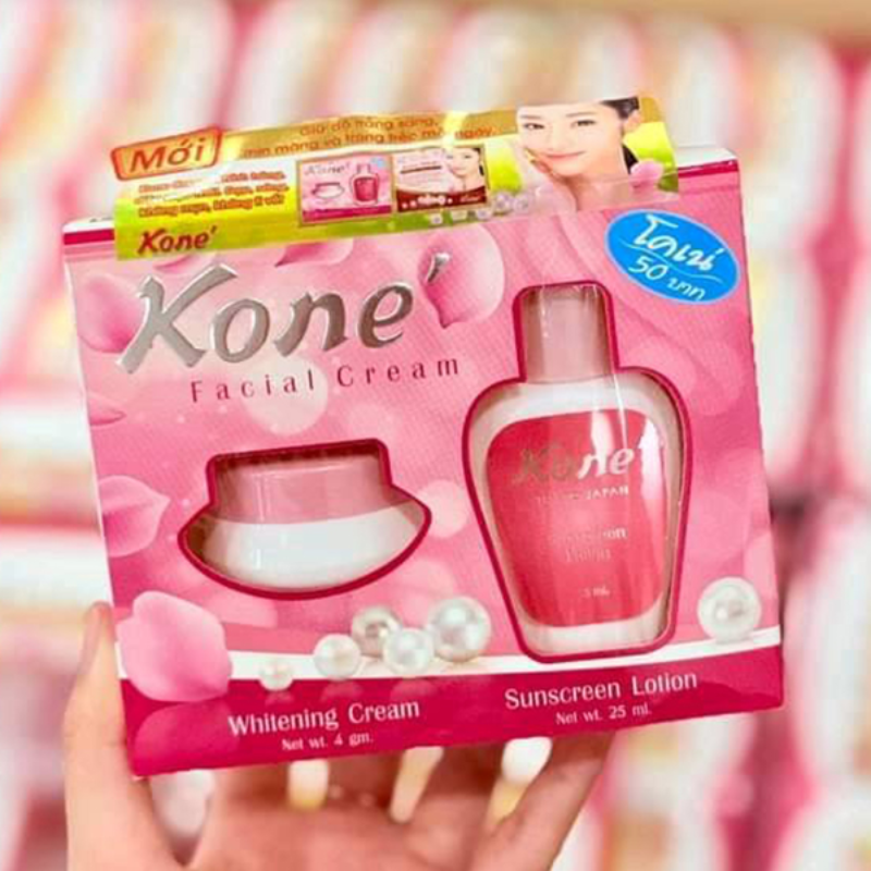Bao bì màu hồng hiển thị bộ đôi Kone với hai món đi kèm