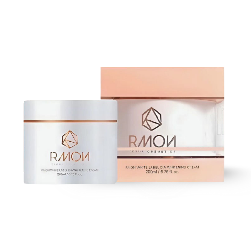 Cận cảnh hũ và hộp: thấy chữ “WHITE LABEL DIA WHITENING CREAM” và 200ml.