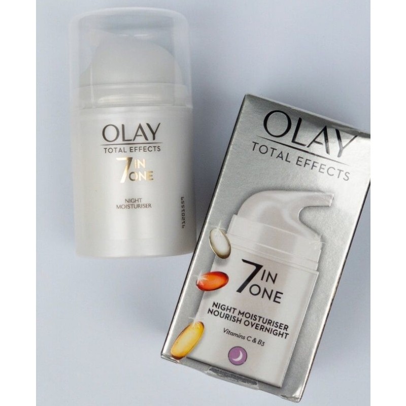 Bao bì hộp bạc và thân chai của dòng Night Moisturiser