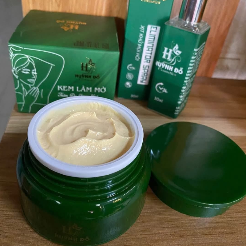 Kem Dưỡng Trắng Nách Huỳnh Đỗ Cosmetics 20g Tặng 1 Chai Xịt Khử Mùi 30ml