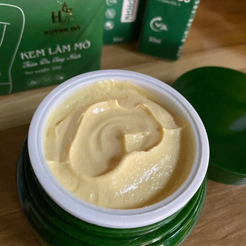 Kem Dưỡng Trắng Nách Huỳnh Đỗ Cosmetics 20g Tặng 1 Chai Xịt Khử Mùi 30ml
