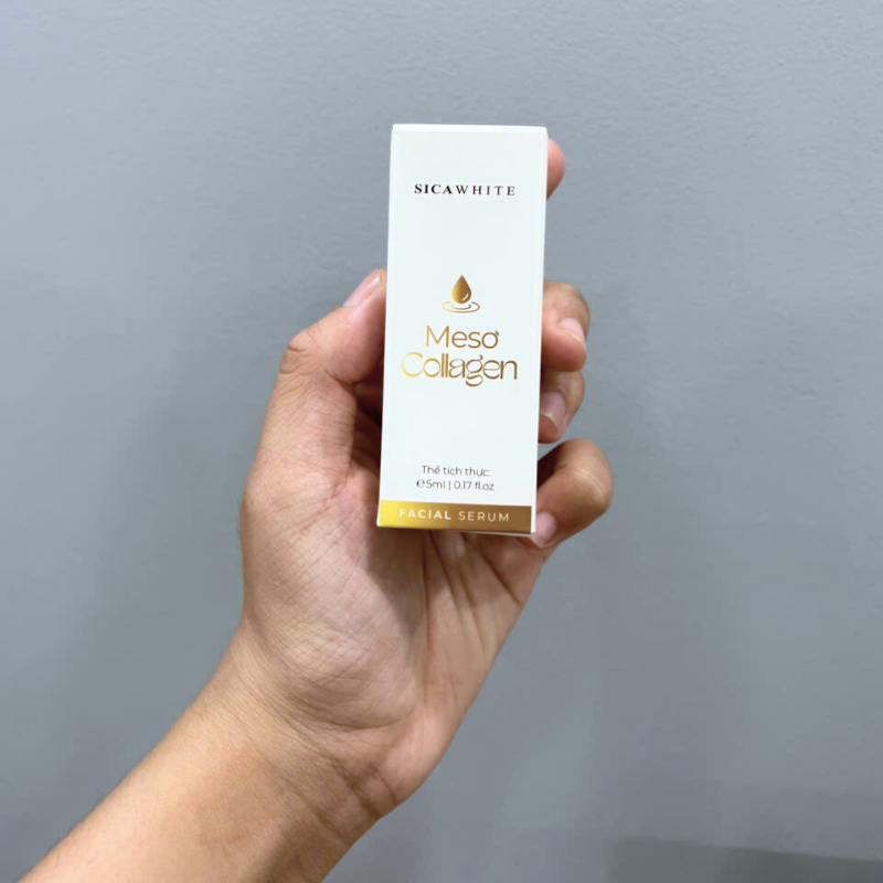 Hộp Serum Meso Collagen 5ml cầm gọn trong tay