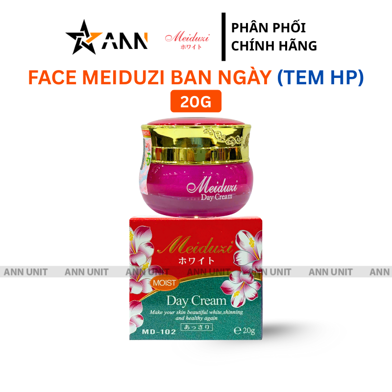 Ảnh trọn bộ cho thấy hũ kem và hộp cùng dòng dùng ban ngày.