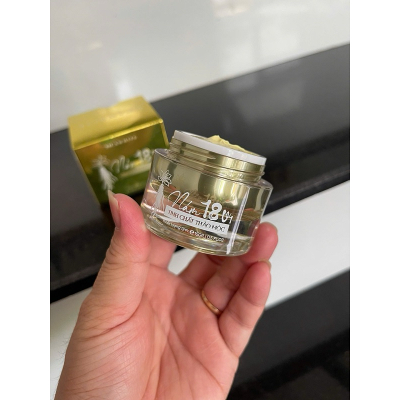 Kem Face Nám 18 Vị Tinh Chất Thảo Mộc Sica White 15g