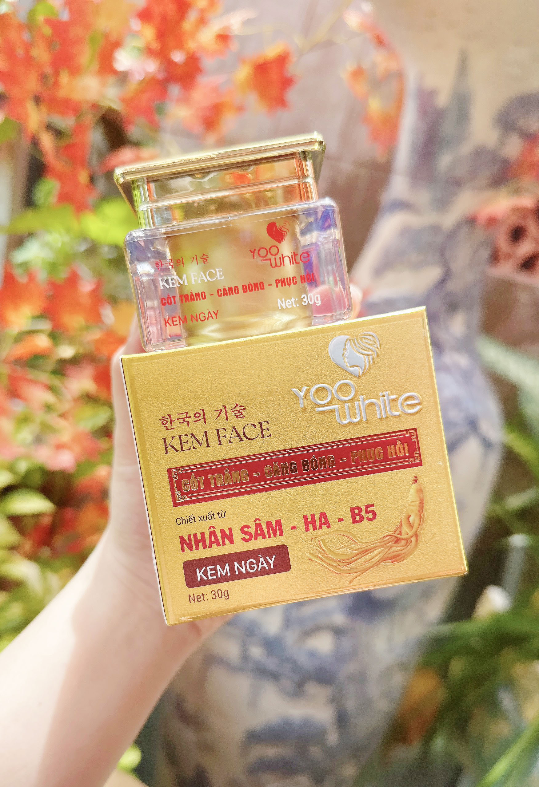 Kem Face Cốt Trắng Nhân Sâm Yoo White Kem Ngày 30g