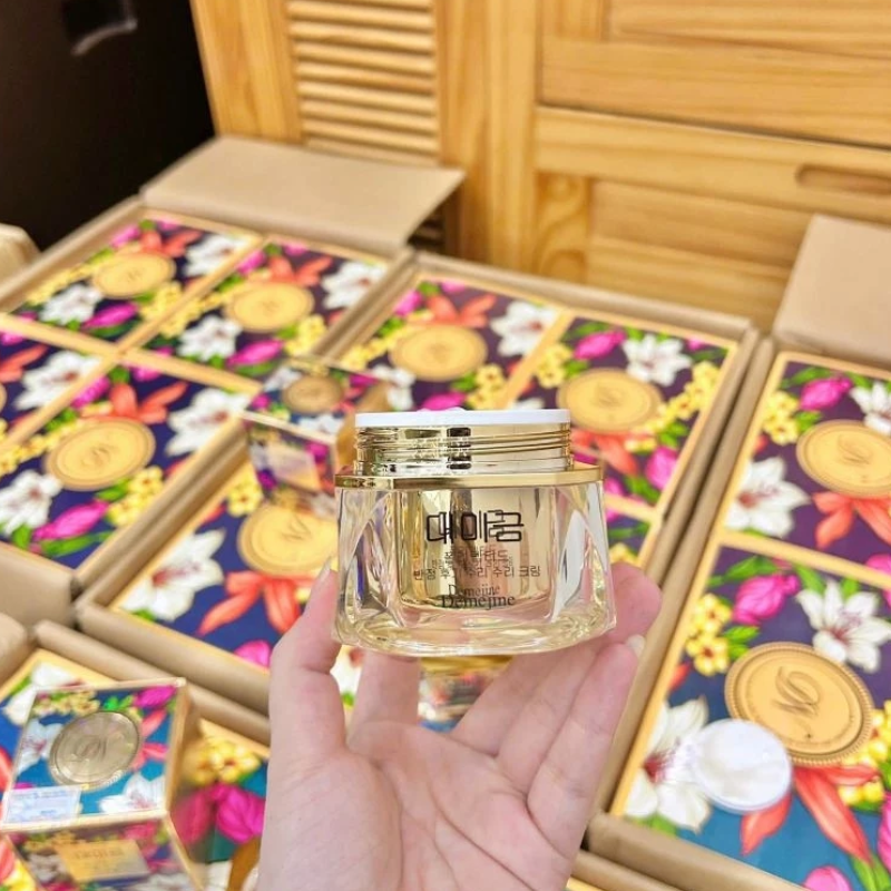 Kem Face Phục Hồi Da Demejine DN Plus Xanh Lá 35g