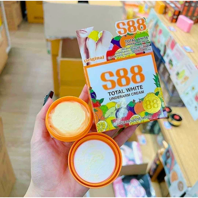 Hộp S88 nền trắng cam, tên underarm cream và hũ bên trong