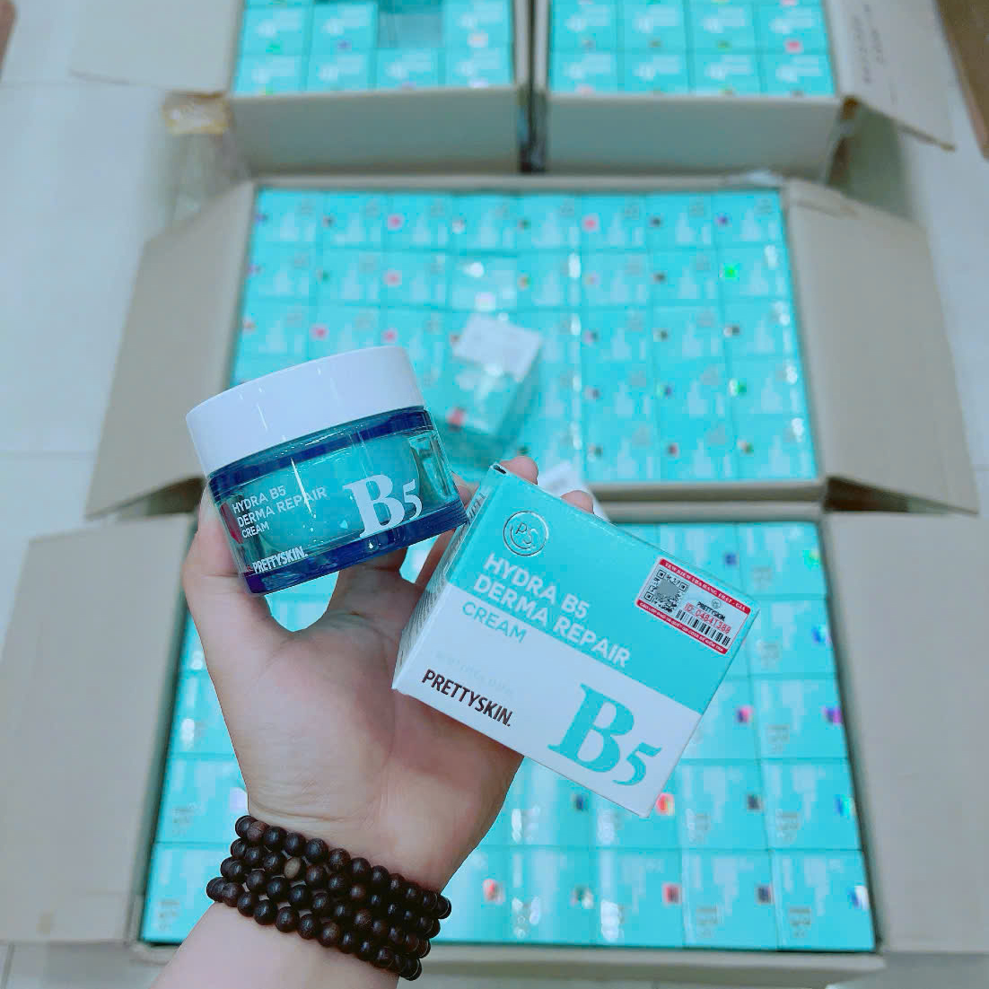 Kem Phục Hồi Dưỡng Ẩm Hydra B5 Derma Repair Cream PrettySkin 52ml