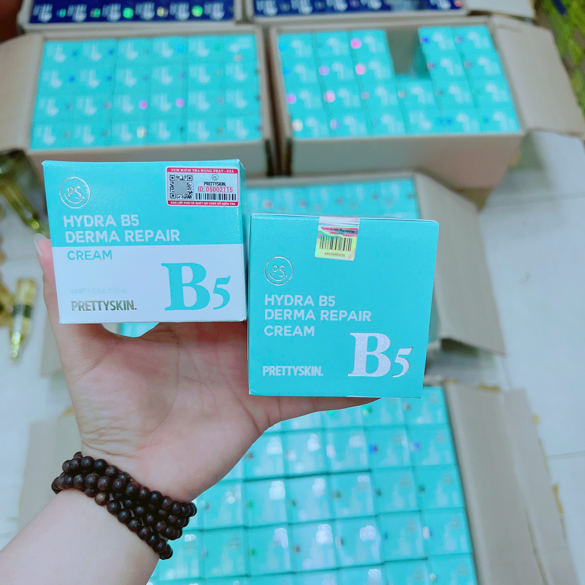 Kem Phục Hồi Dưỡng Ẩm Hydra B5 Derma Repair Cream PrettySkin 52ml