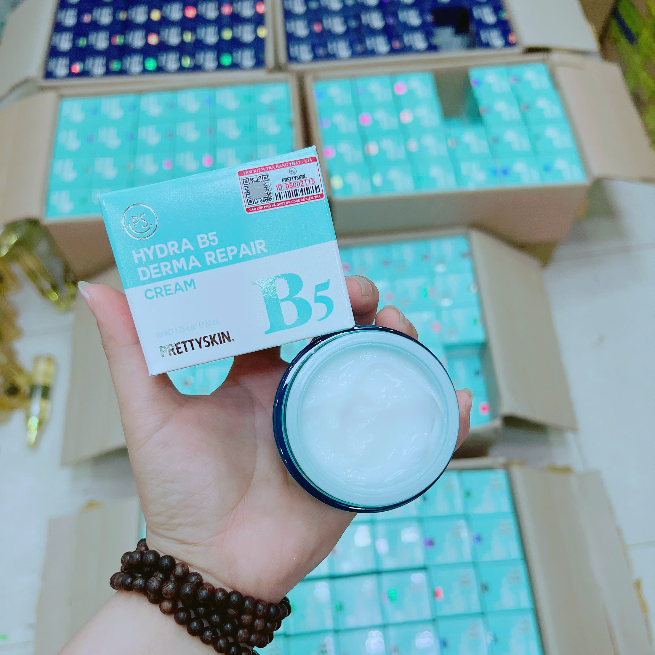 Kem Phục Hồi Dưỡng Ẩm Hydra B5 Derma Repair Cream PrettySkin 52ml