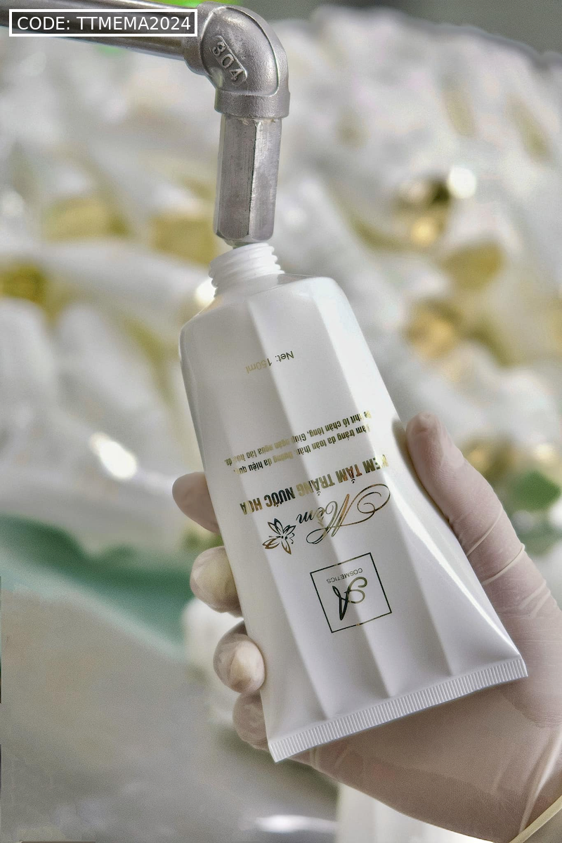 Kem Tắm Trắng Mềm Nước Hoa A Cosmetics 150ml Phiên Bản 2024