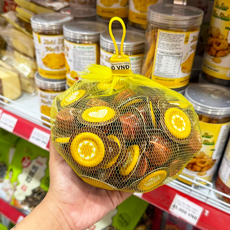 Tổng thể túi kẹo 500g dạng lưới màu vàng