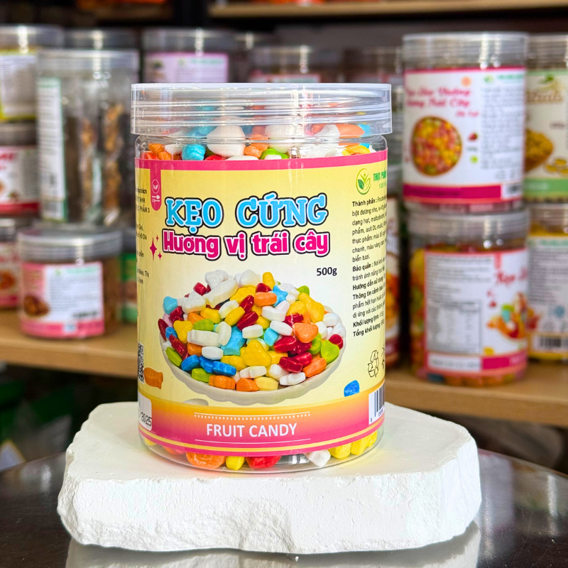 Mặt trước hũ kẹo với thiết kế nhãn và quy cách 500g