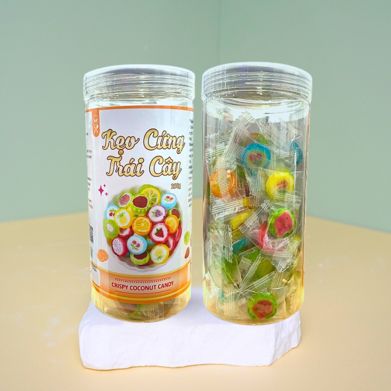 Hình dáng hộp nhựa trong suốt, dễ quan sát kẹo bên trong