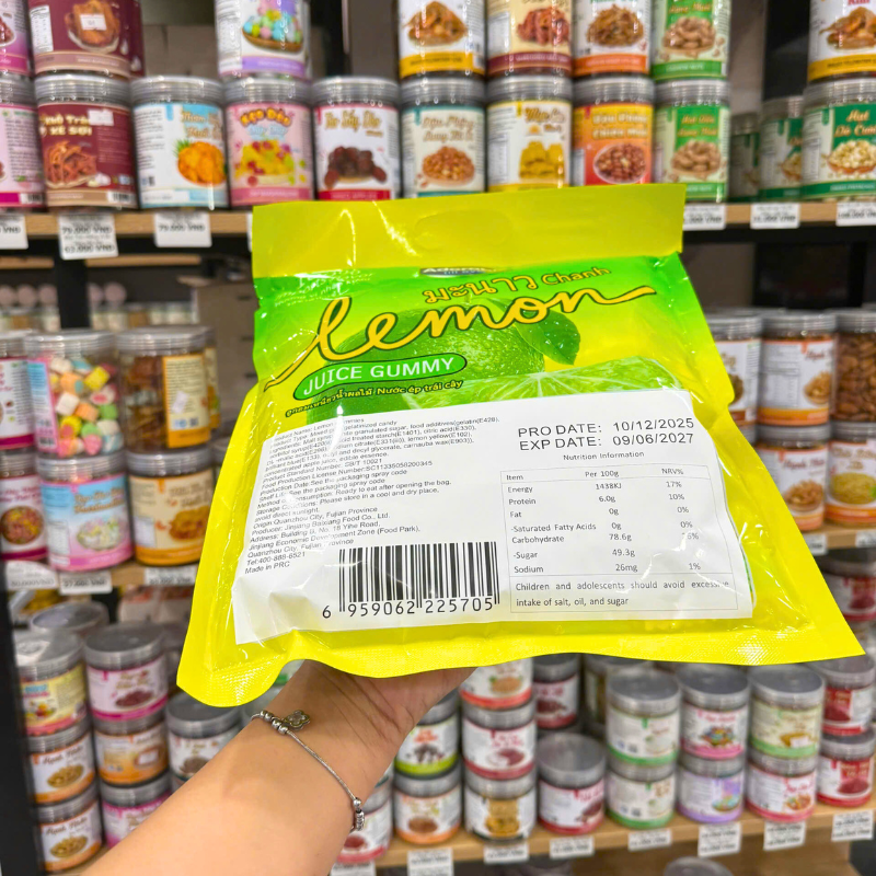 Bảng thông tin dinh dưỡng in ở mặt sau bao bì