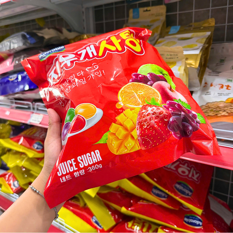 Bao bì minh họa nhiều loại trái cây gợi cảm hứng vị thập cẩm