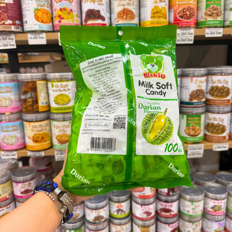 Mặt sau bao bì với thông tin quy cách và mã vạch