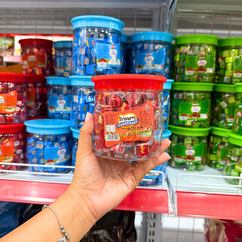 Kẹo Vuông Cube Candy Sugarsky 300g - 3 Màu Xanh Lá, Xanh Dương, Đỏ