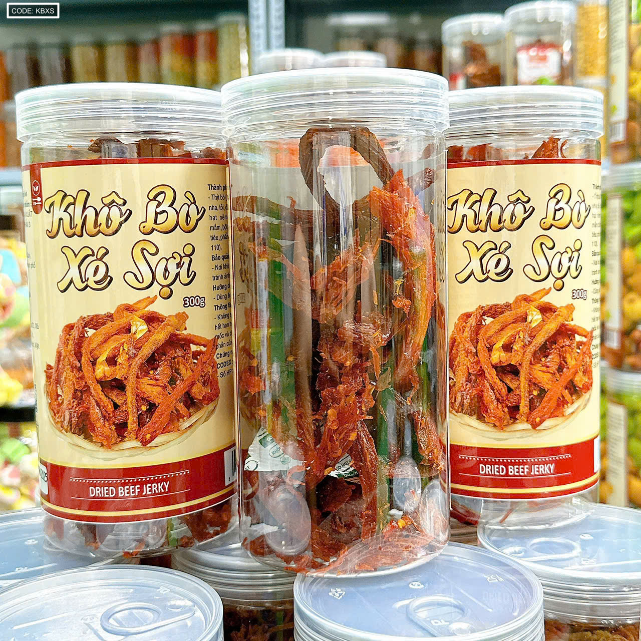 Sợi khô bò nhìn rõ bên trong hộp nhựa trong