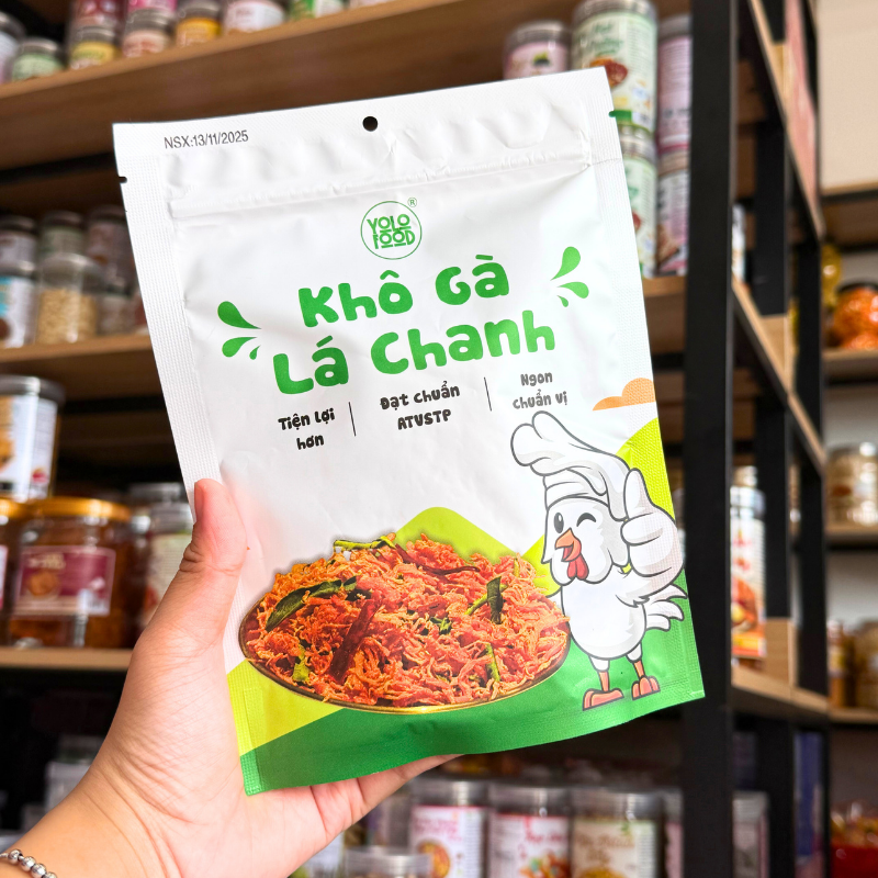 Khô Gà Lá Chanh Thương Hiệu Yolo Thơm Ngon Gói 100g phù hợp để tham khảo khi chọn Yolo Food