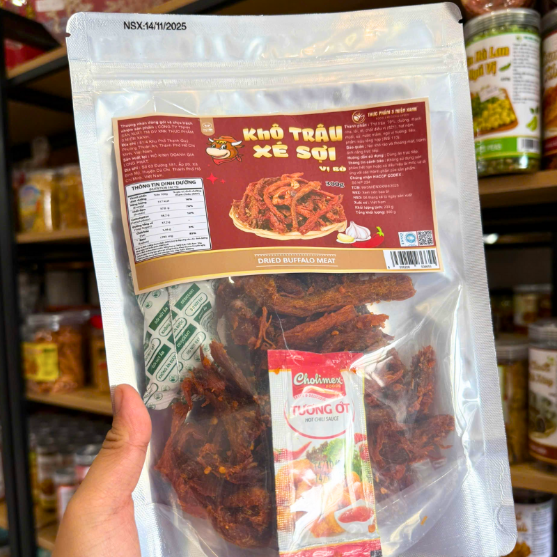 Tổng quan mặt trước túi zip bạc và phần khô bên trong