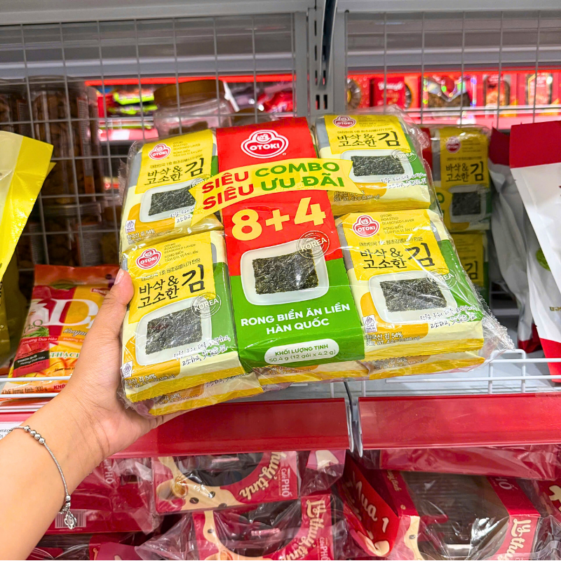 Mặt trước lốc 12 gói với quy cách 8+4