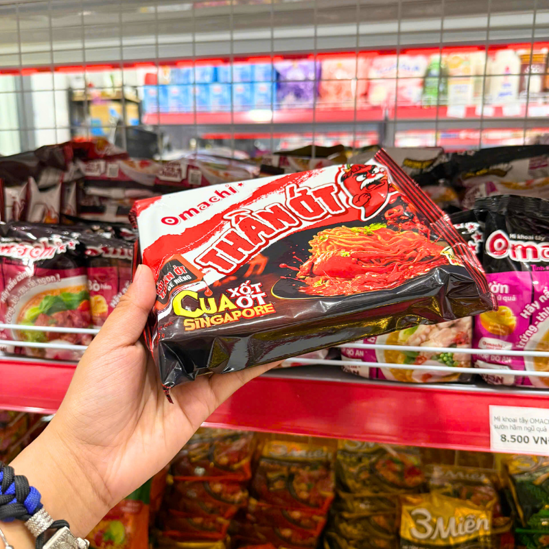 Quy cách gói 126g với thiết kế màu đỏ đen dễ nhận biết