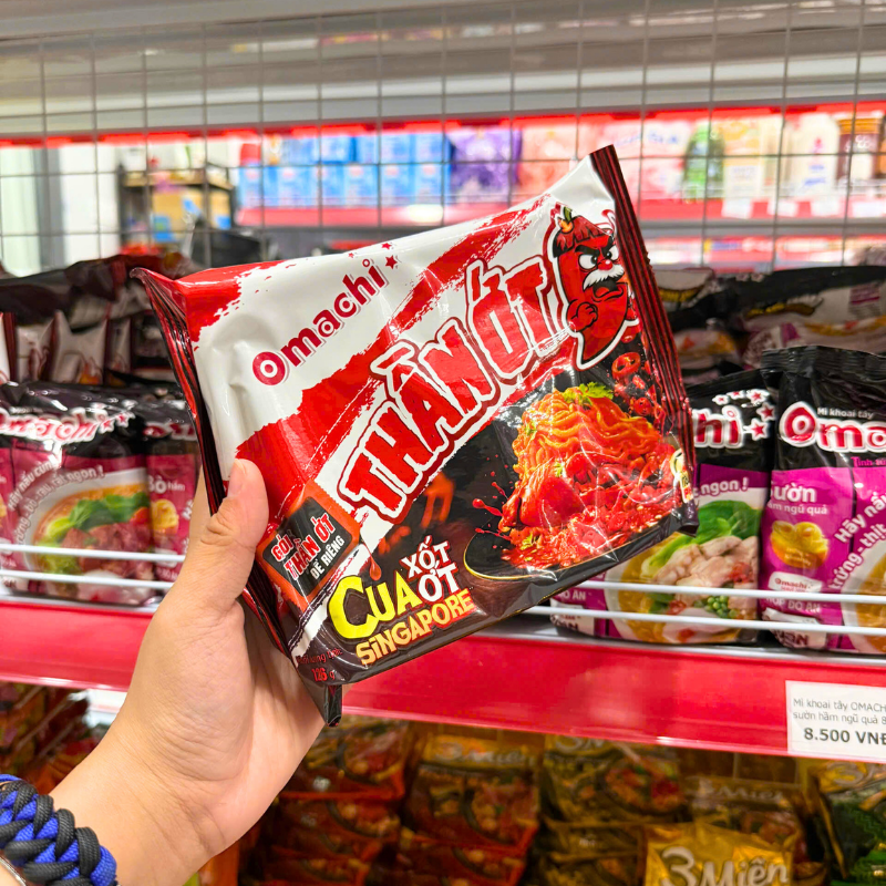 Bao bì thể hiện rõ tên vị cua xốt ớt Singapore