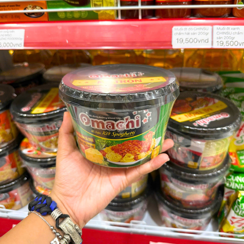 Mì Xốt Trộn Spaghetti Phô Mai Dạng Tô Omachi 105g