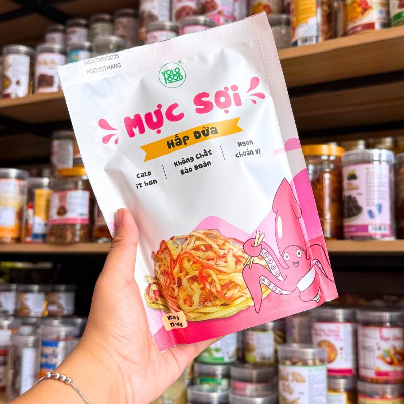 Mực Sợi Hấp Dừa Yolo Food 100g
