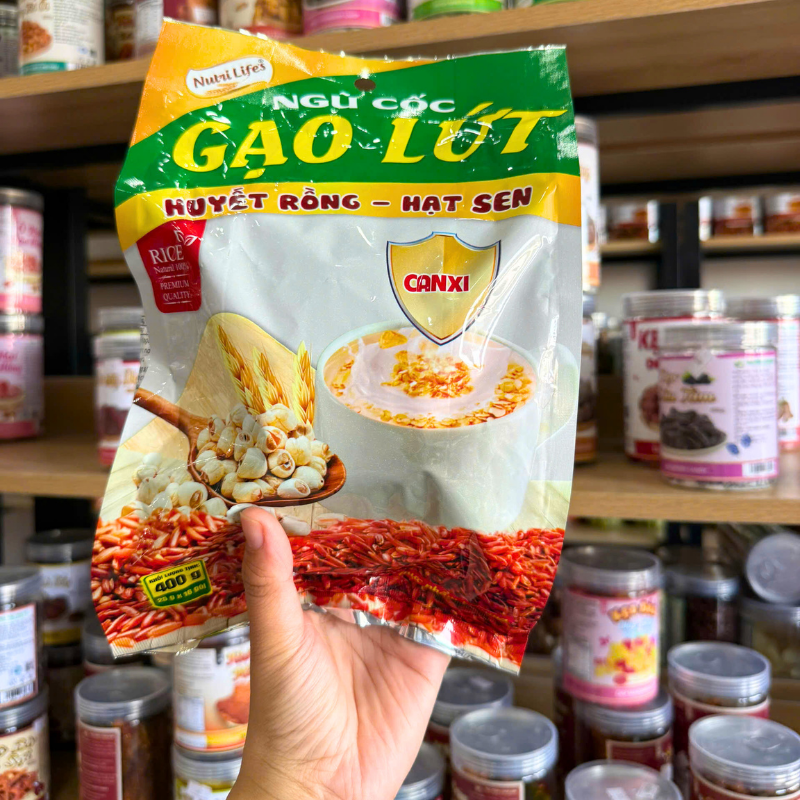 Bao bì mặt trước với tên sản phẩm và khối lượng tịnh 400g
