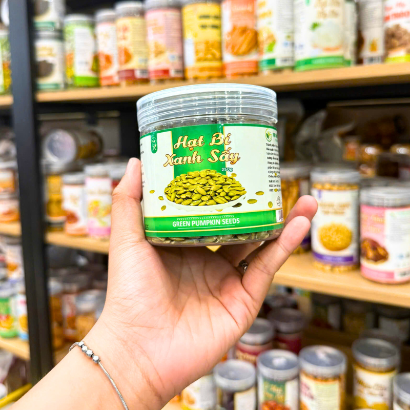 Mặt trước hũ với tên sản phẩm và khối lượng 250g