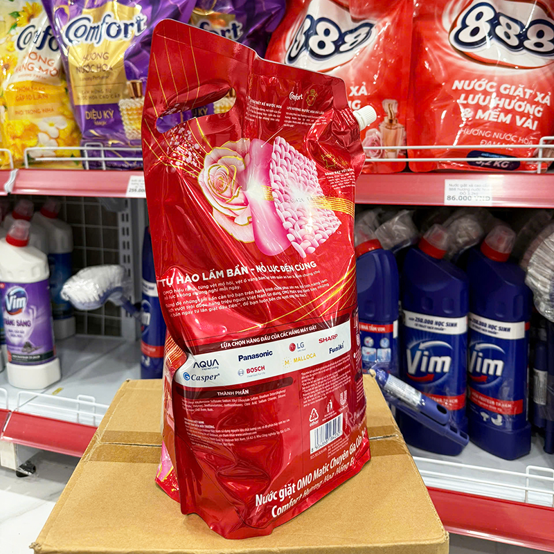 Nước Giặt OMO Matic Cửa Trên Tinh Dầu Nước Hoa Hoa Hồng Ecuador 3.6kg