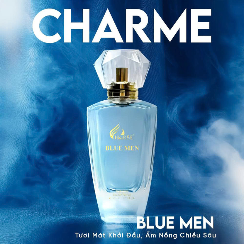 Nước hoa Charme Blue Men trên nền xanh đậm, nhấn cảm giác sâu và lạnh