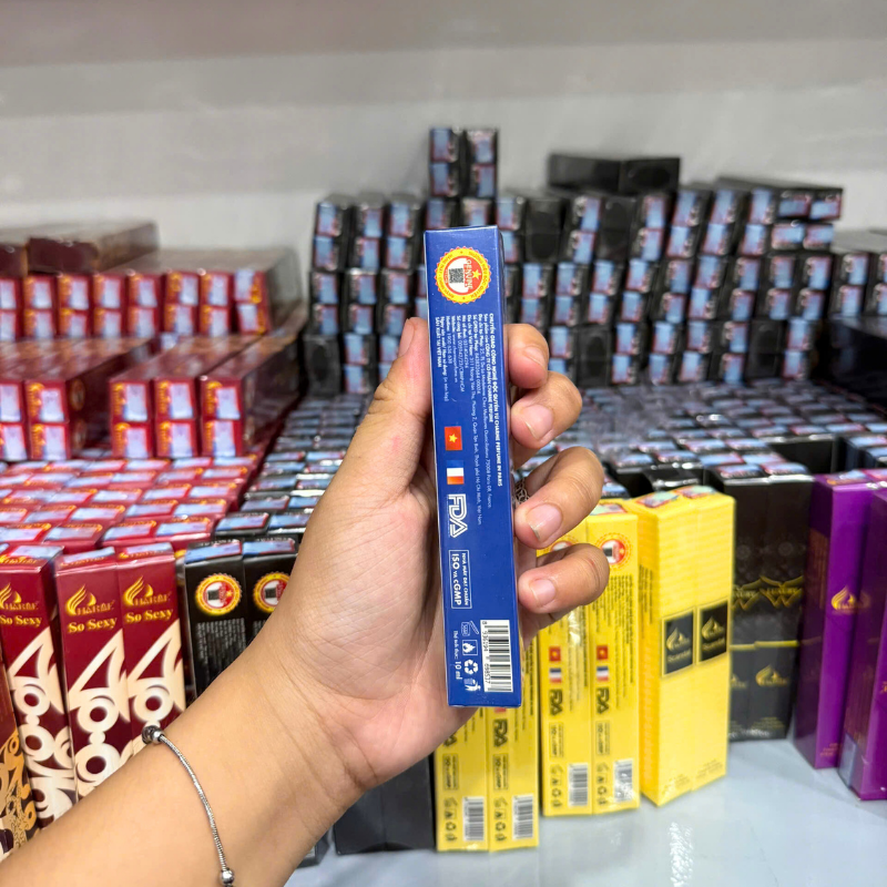 Cạnh hộp với các biểu tượng thông tin sản phẩm