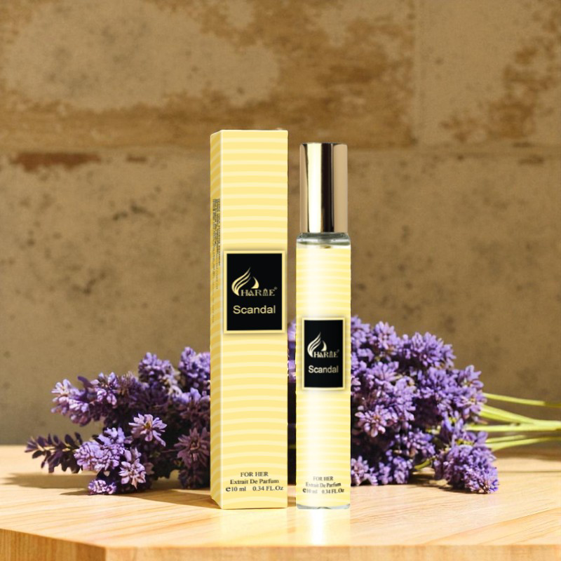 Hộp và chai 10ml với thiết kế tông vàng thanh mảnh