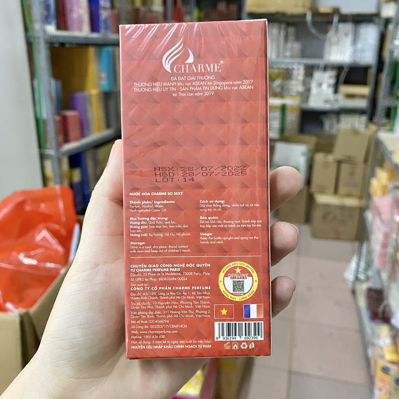 Thông tin thành phần và hướng dẫn sử dụng trên vỏ hộp