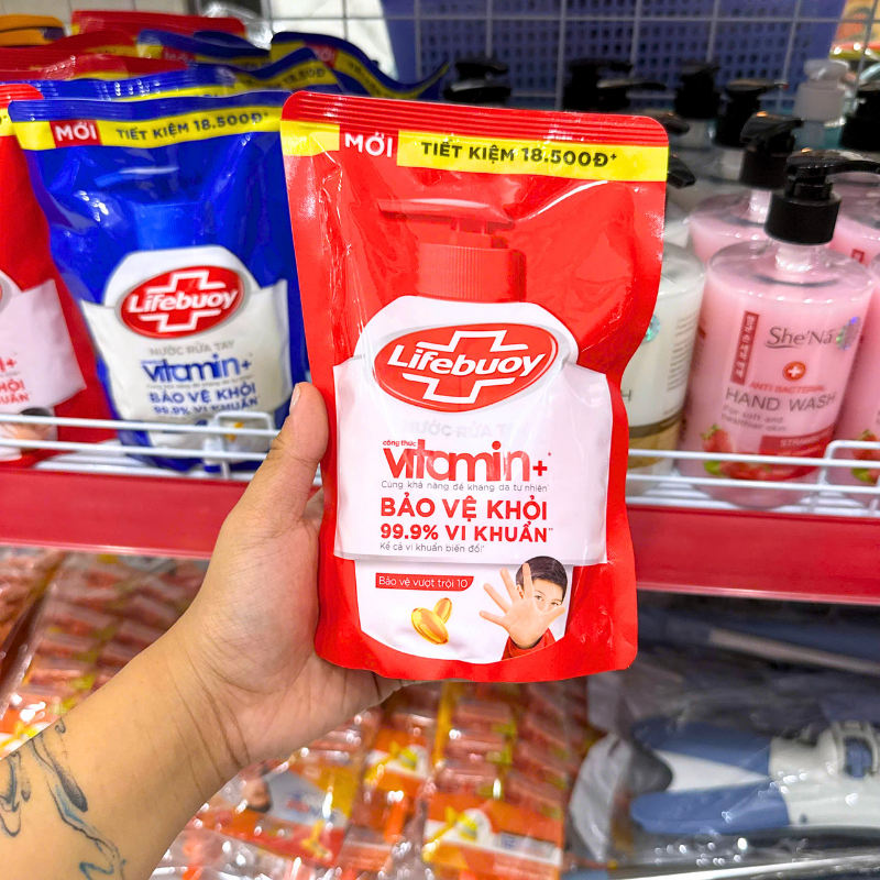 Mặt trước bao bì túi đỏ của sản phẩm