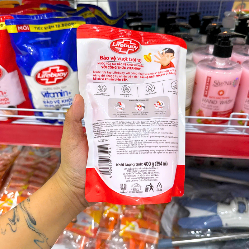 Mặt sau bao bì với hướng dẫn và khối lượng tịnh