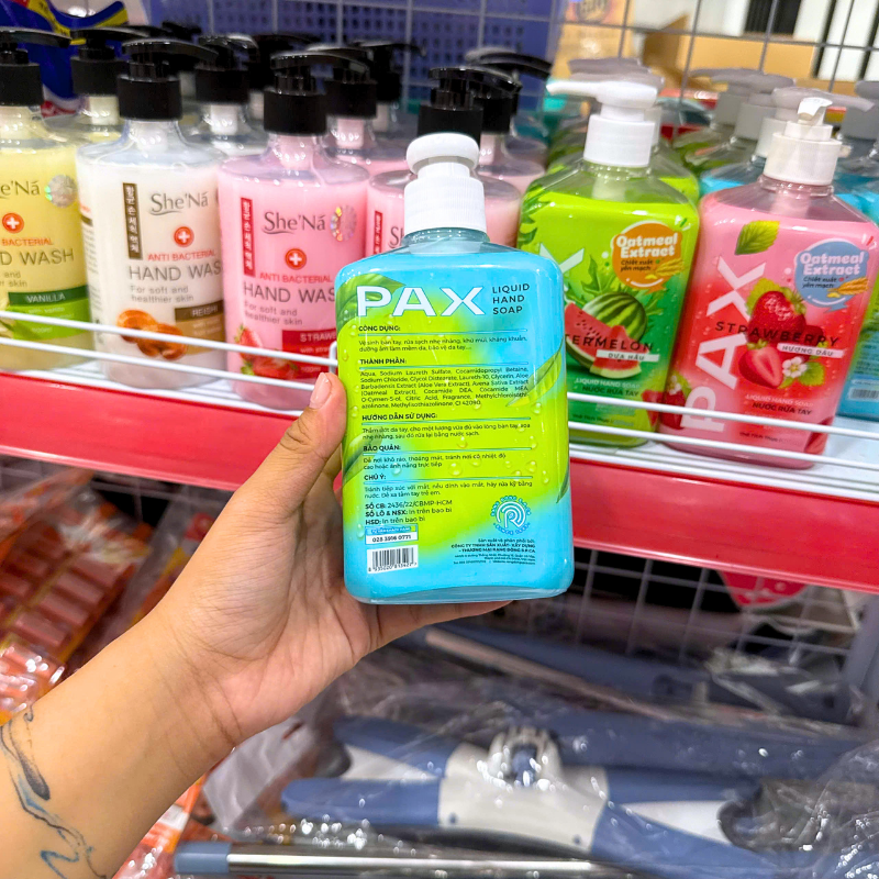 Mặt sau chai có phần hướng dẫn và lưu ý sử dụng